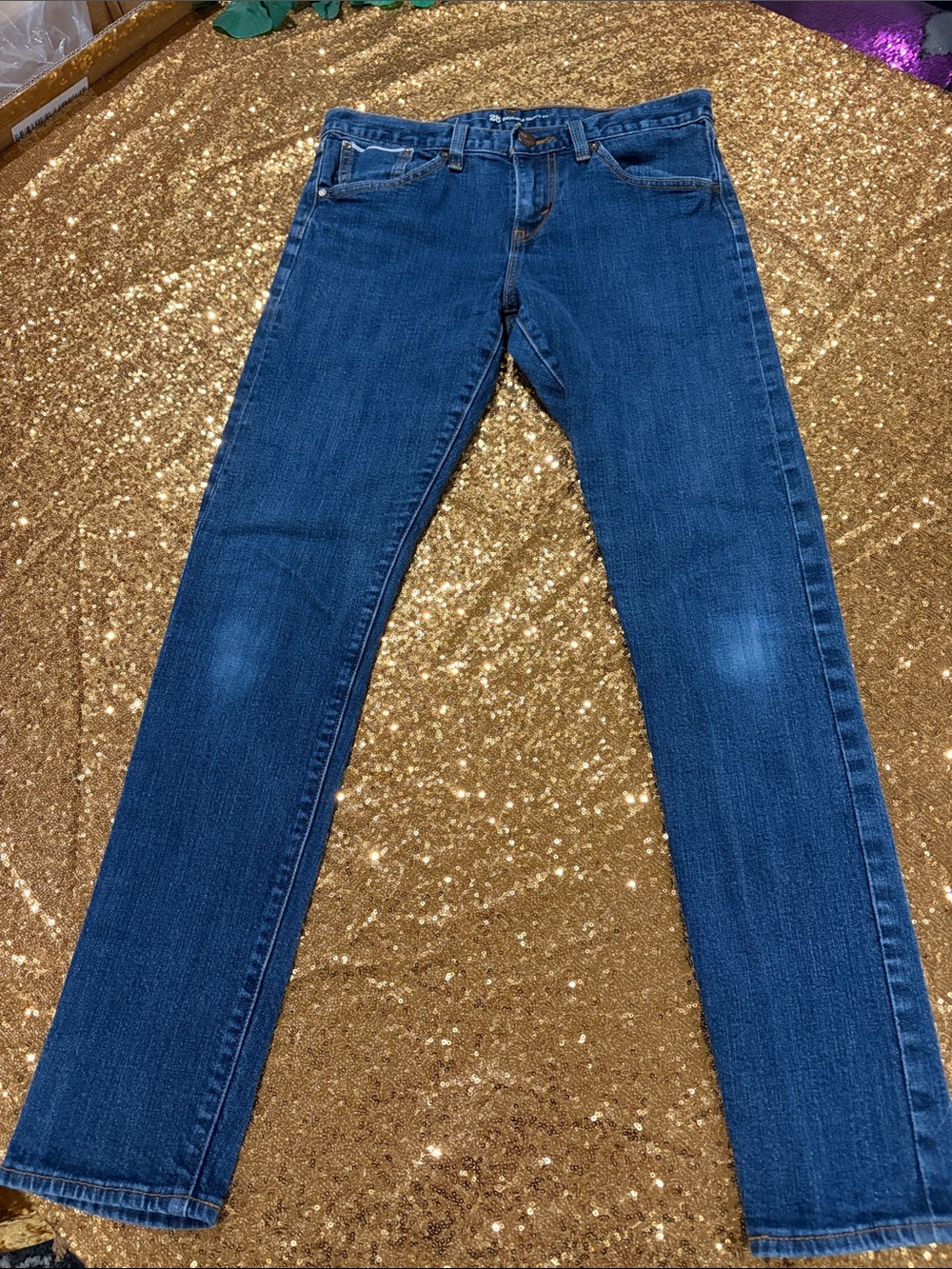 Levi's Women's Straight Leg Jeans in Dark Blue Wash